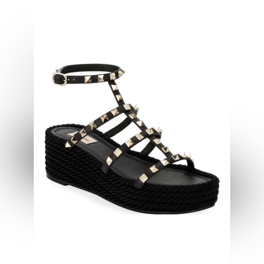 Valentino Garavani rockstud platform sandals